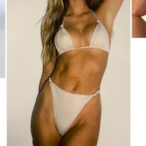 Yolanda Swim soft plunge bottom (S) + top (L)